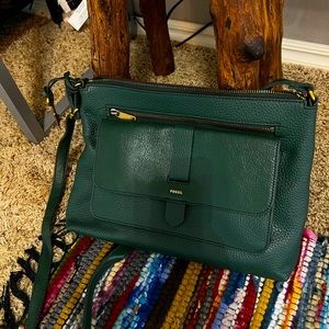 FOSSIL pine green cross body